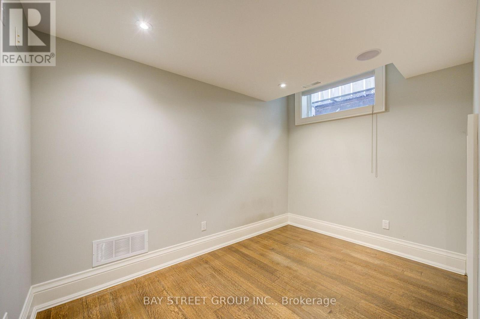 154 Munro Boulevard Property Photo 48