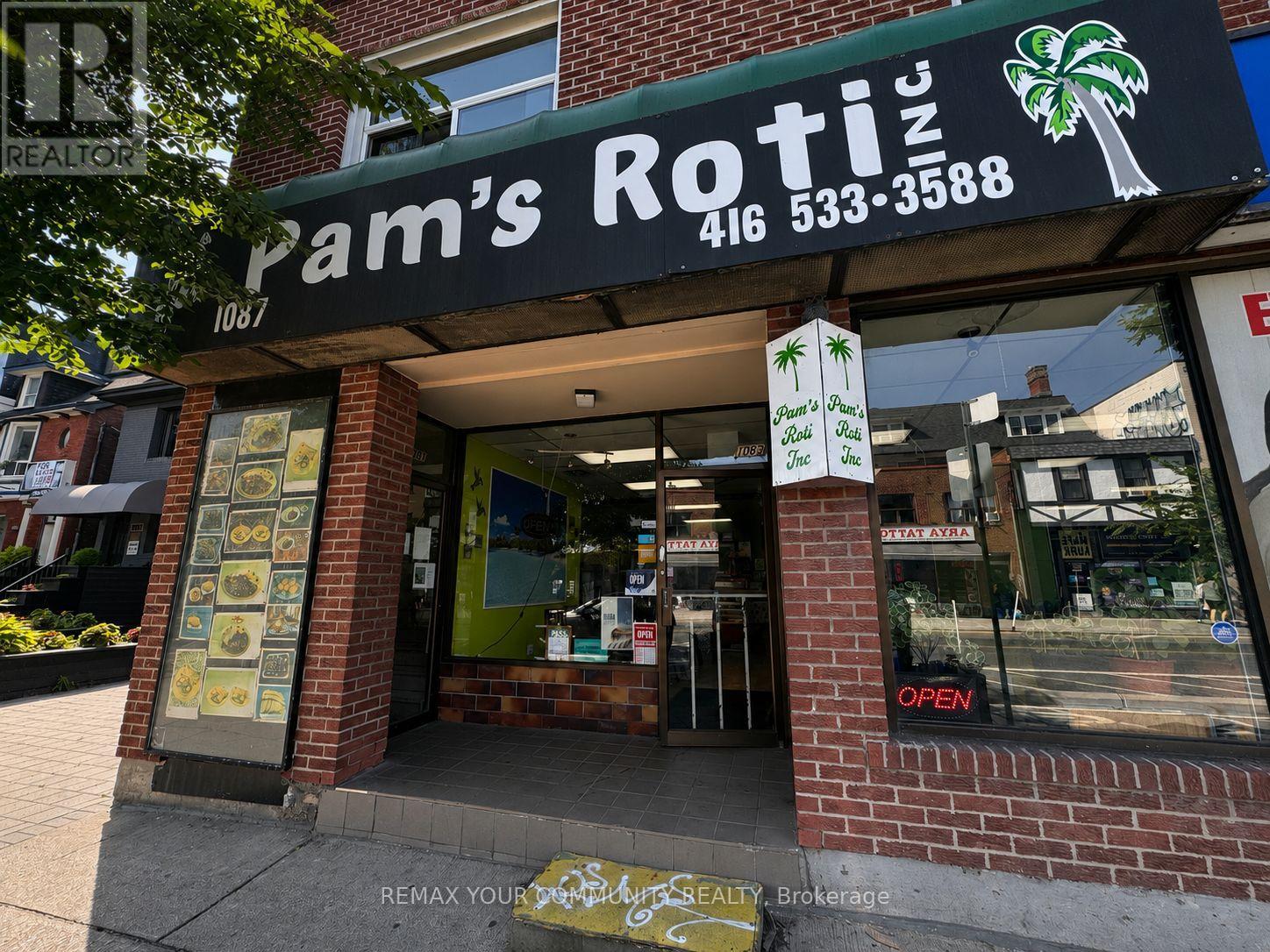 1089 BLOOR STREET W Property Photo 1