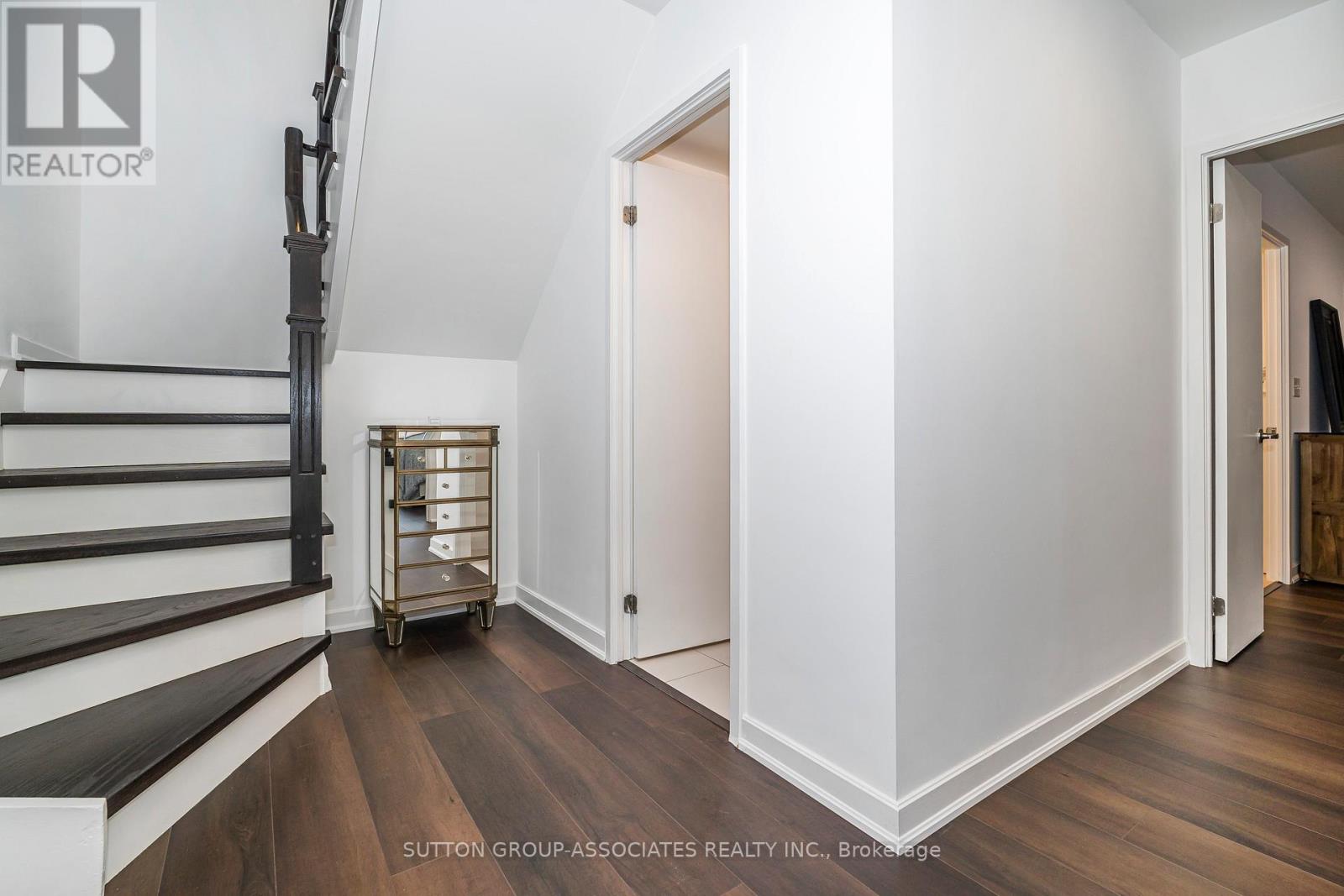 Ph7 - 539 Jarvis Street Property Photo 15