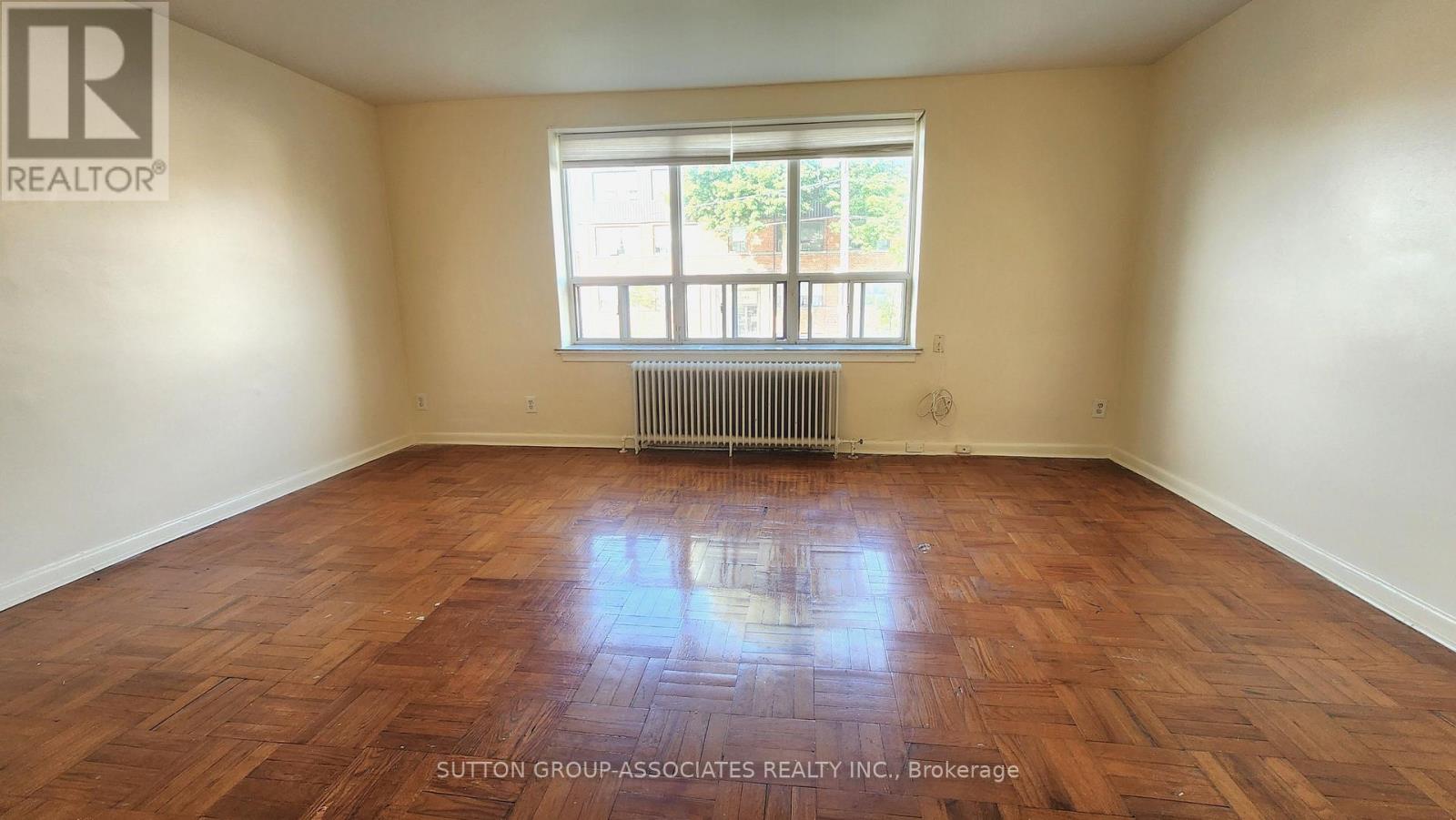 106 - 375 Westmount Avenue Property Photo 4