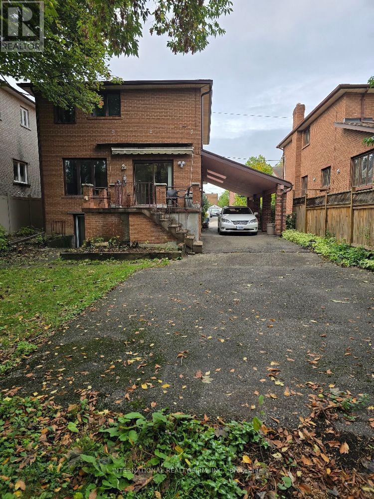 607 Coldstream Avenue Property Photo 1