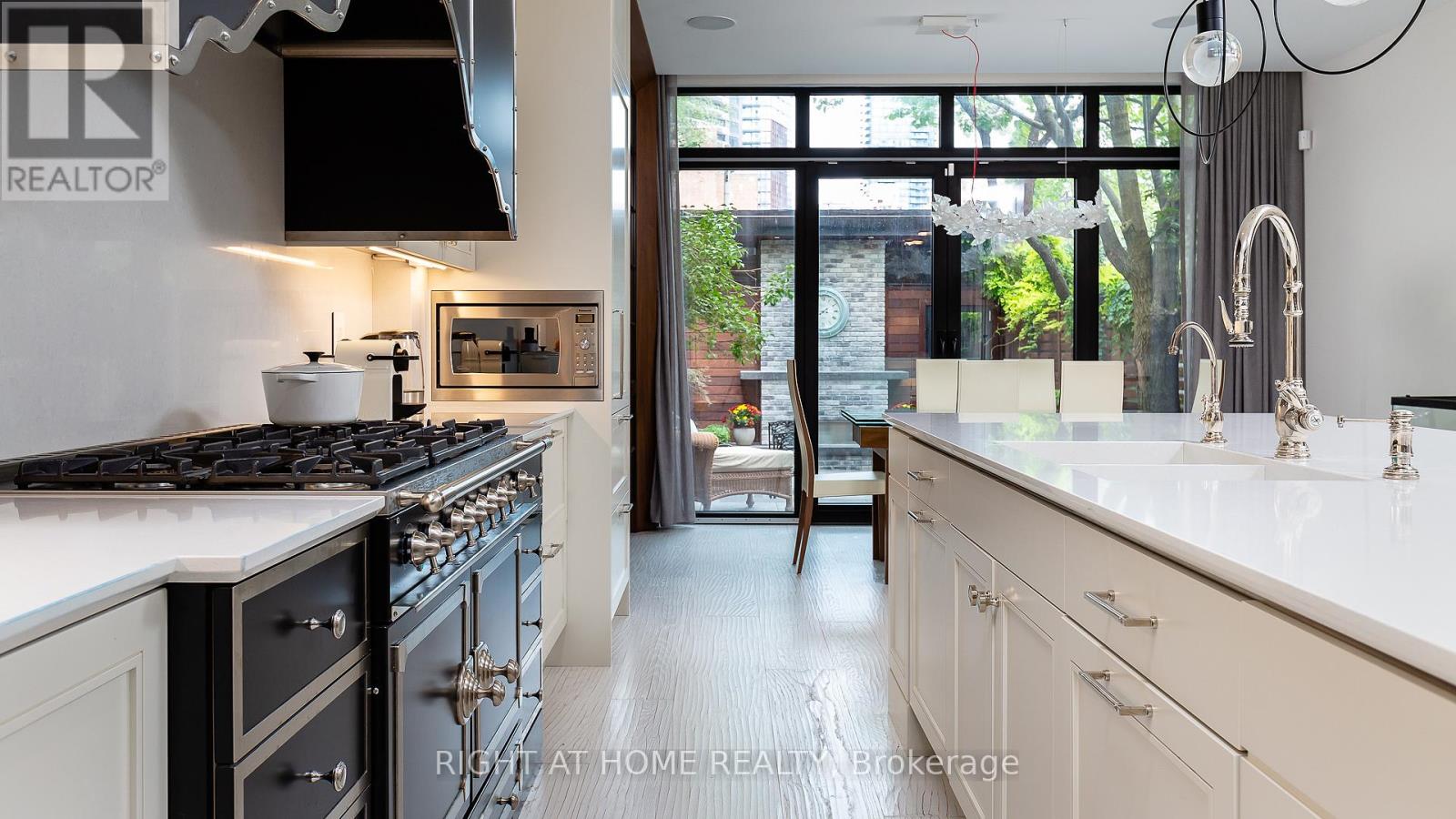 53 Hazelton Avenue Property Photo 18