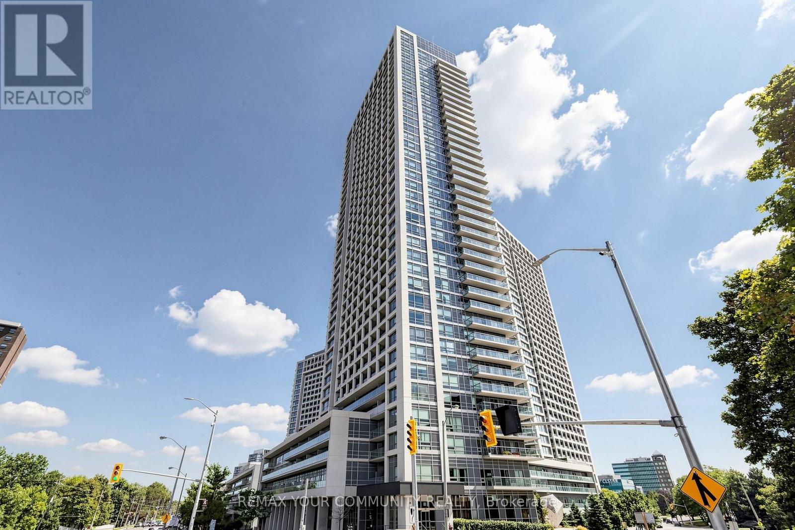2910 - 2015 Sheppard Avenue E Property Photo 1
