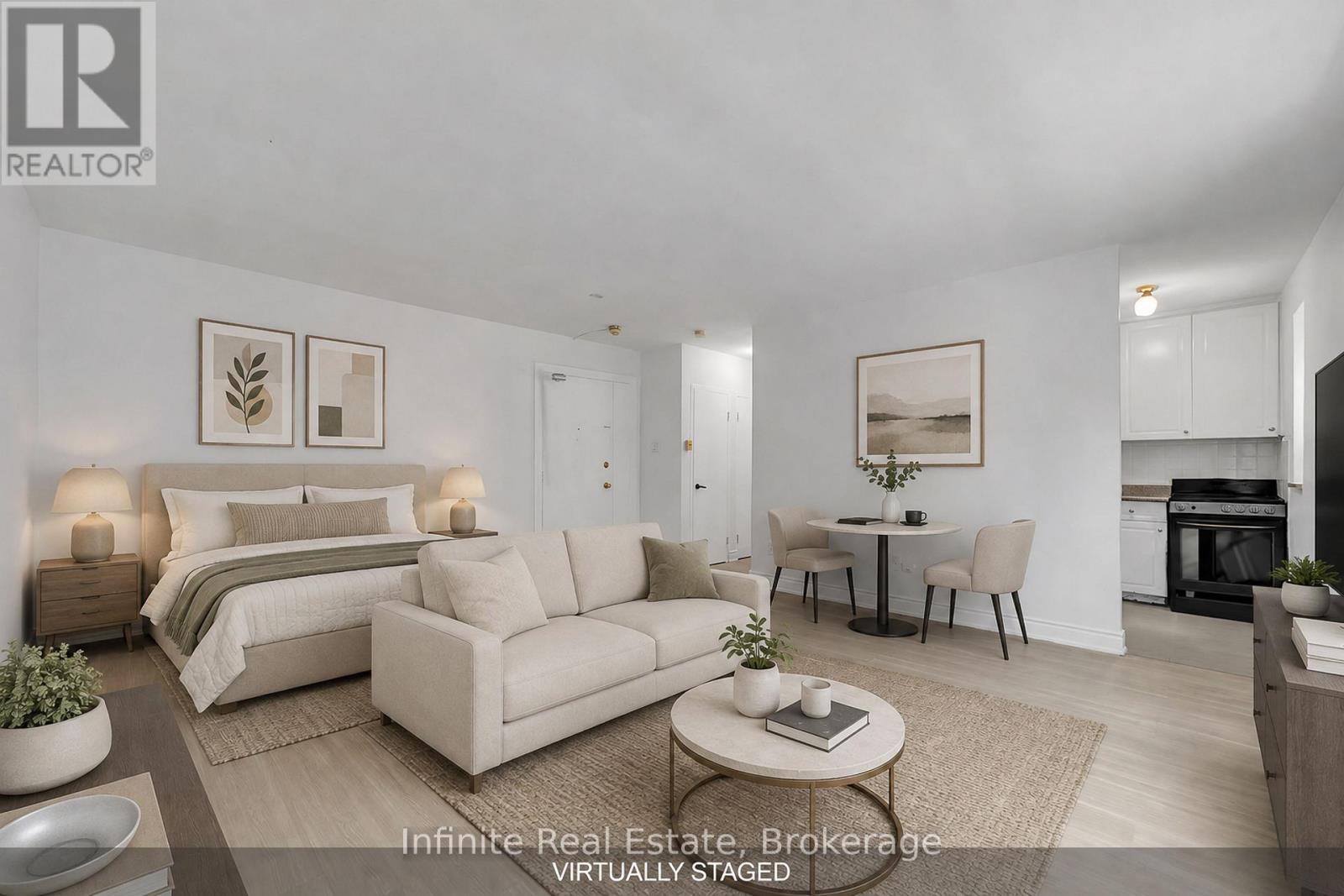 111 - 896 EGLINTON AVENUE E Property Photo 1