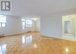 305 - 10 Huntley Street Property Photo 4