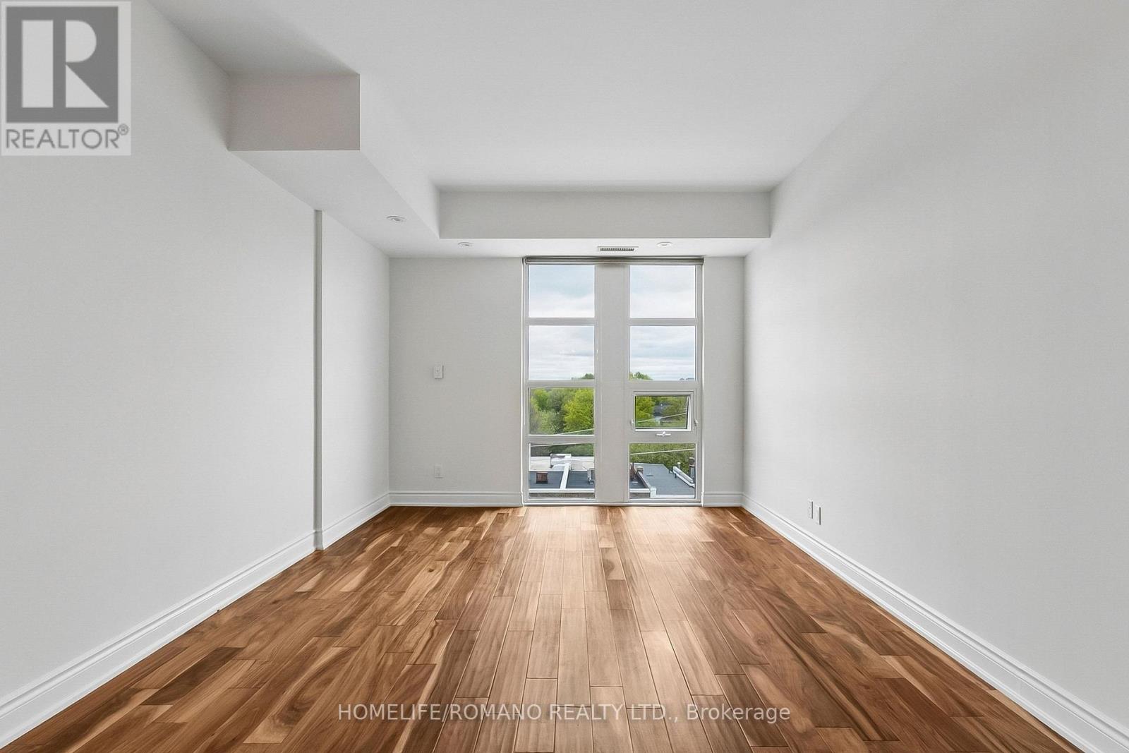 508 - 650 Mount Pleasant Road Property Photo 6