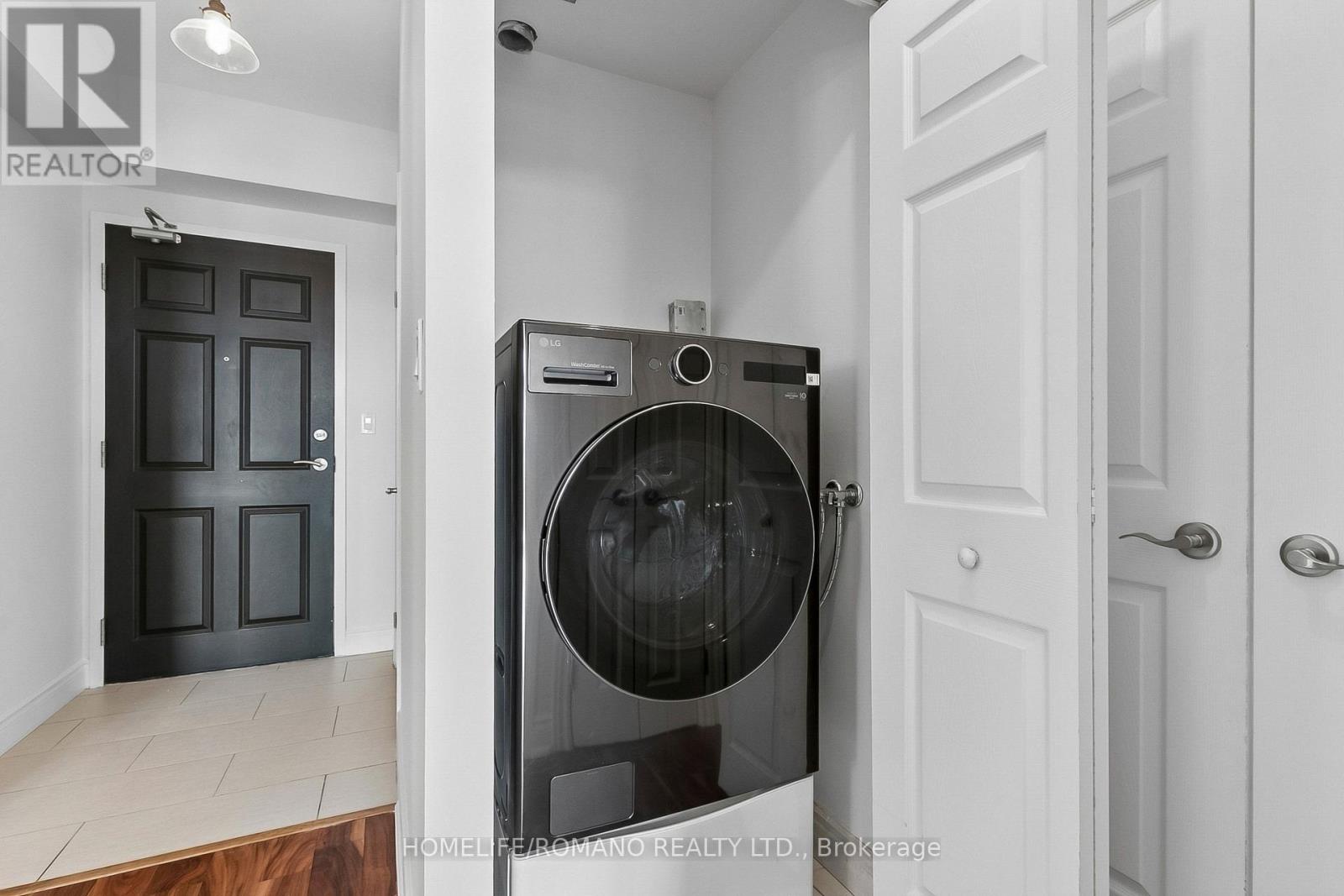 508 - 650 Mount Pleasant Road Property Photo 17