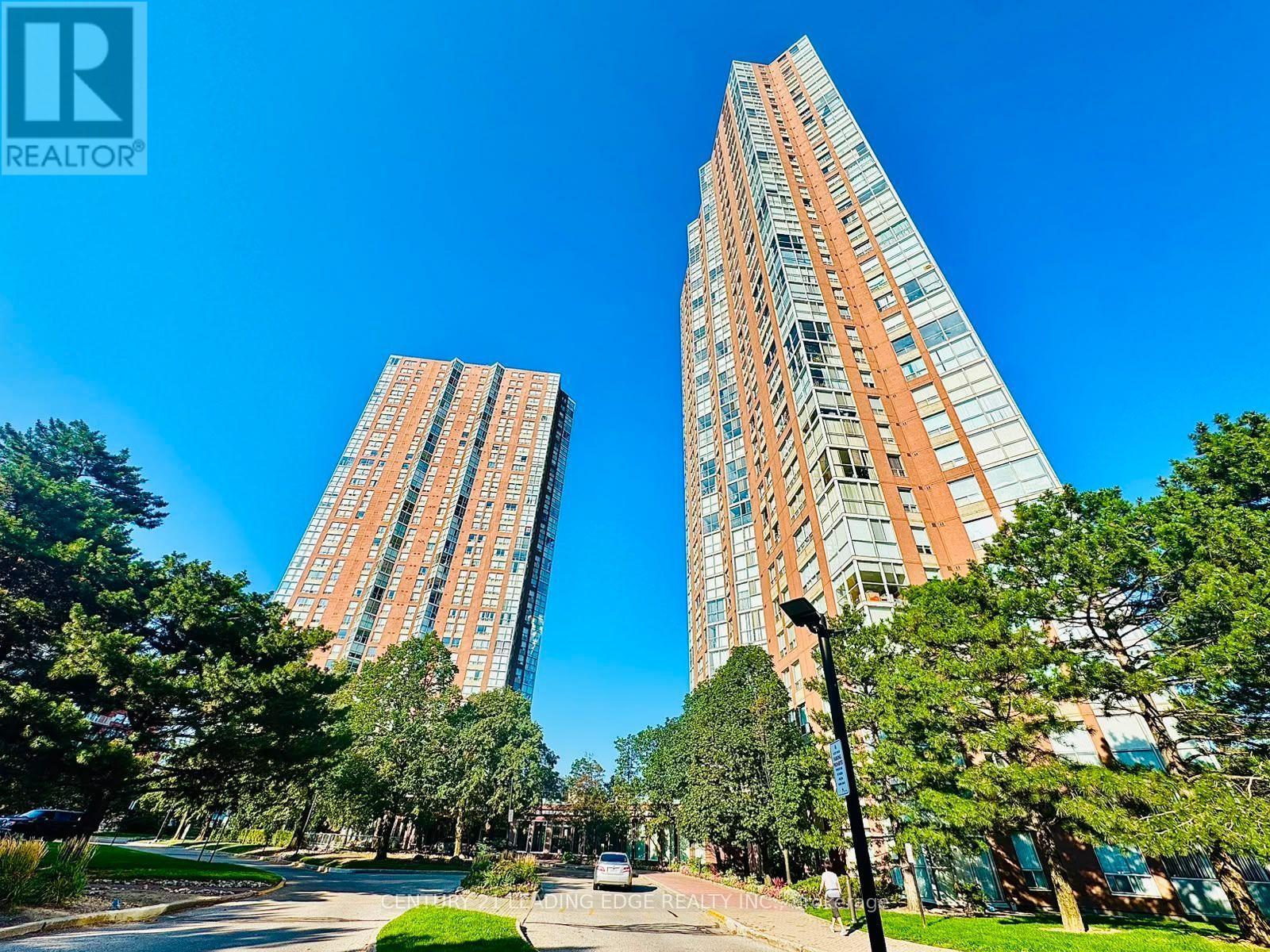 1710 - 7 Concorde Place Property Photo 1