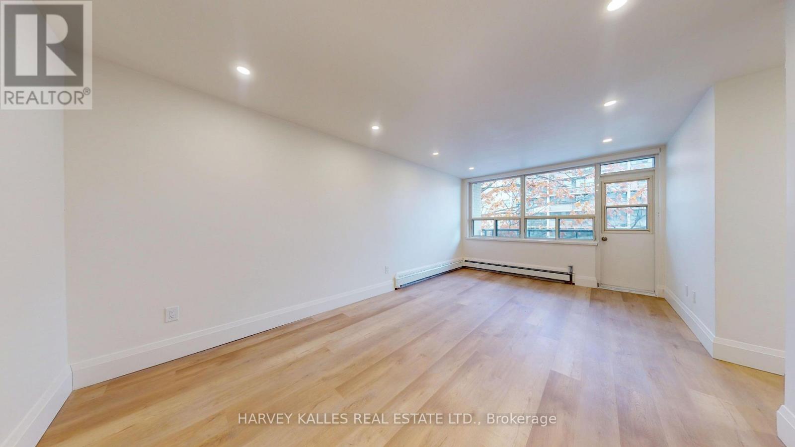 14 - 1 Marquette Avenue Property Photo 2