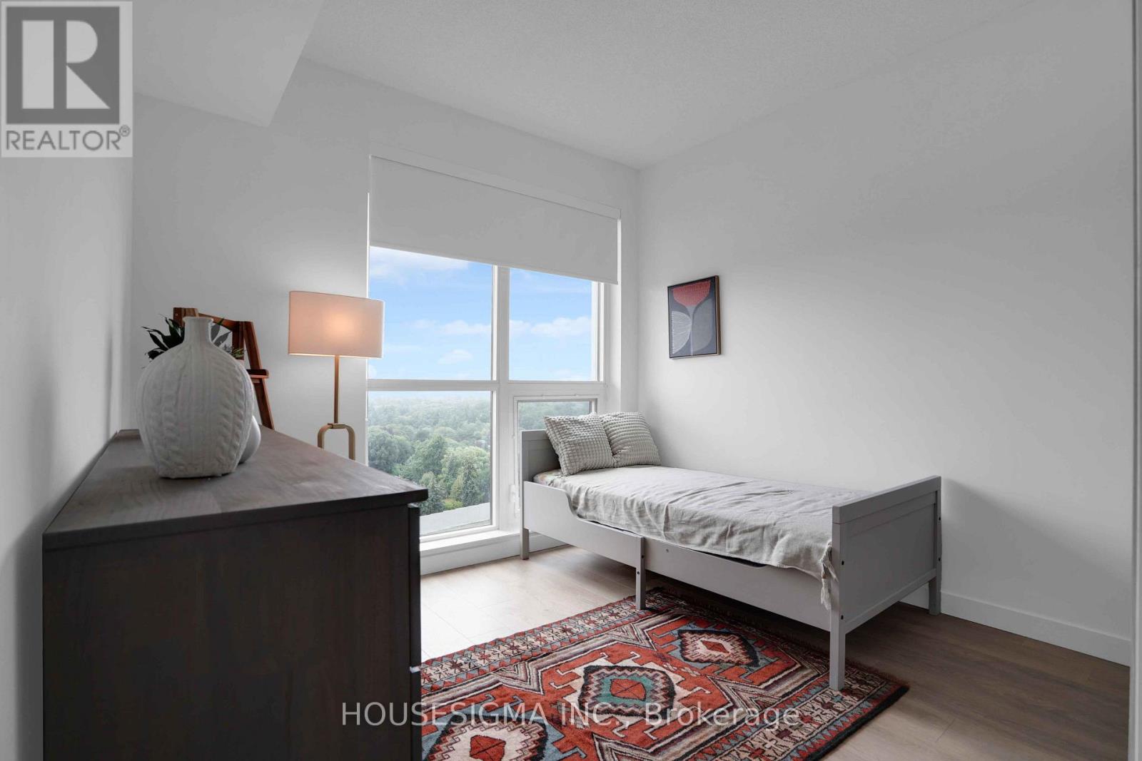 1803 - 25 Mcmahon Drive Property Photo 24
