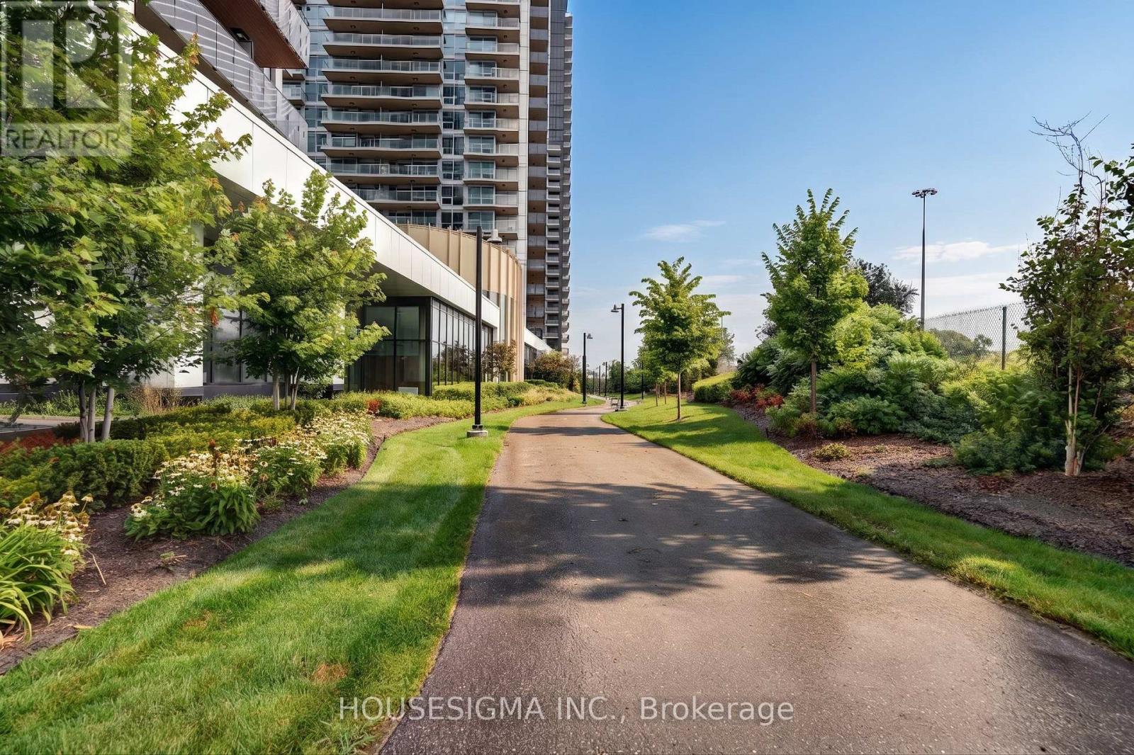 1803 - 25 Mcmahon Drive Property Photo 32