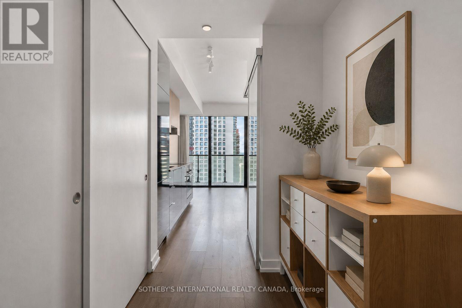 3001 - 161 Roehampton Avenue Property Photo 3