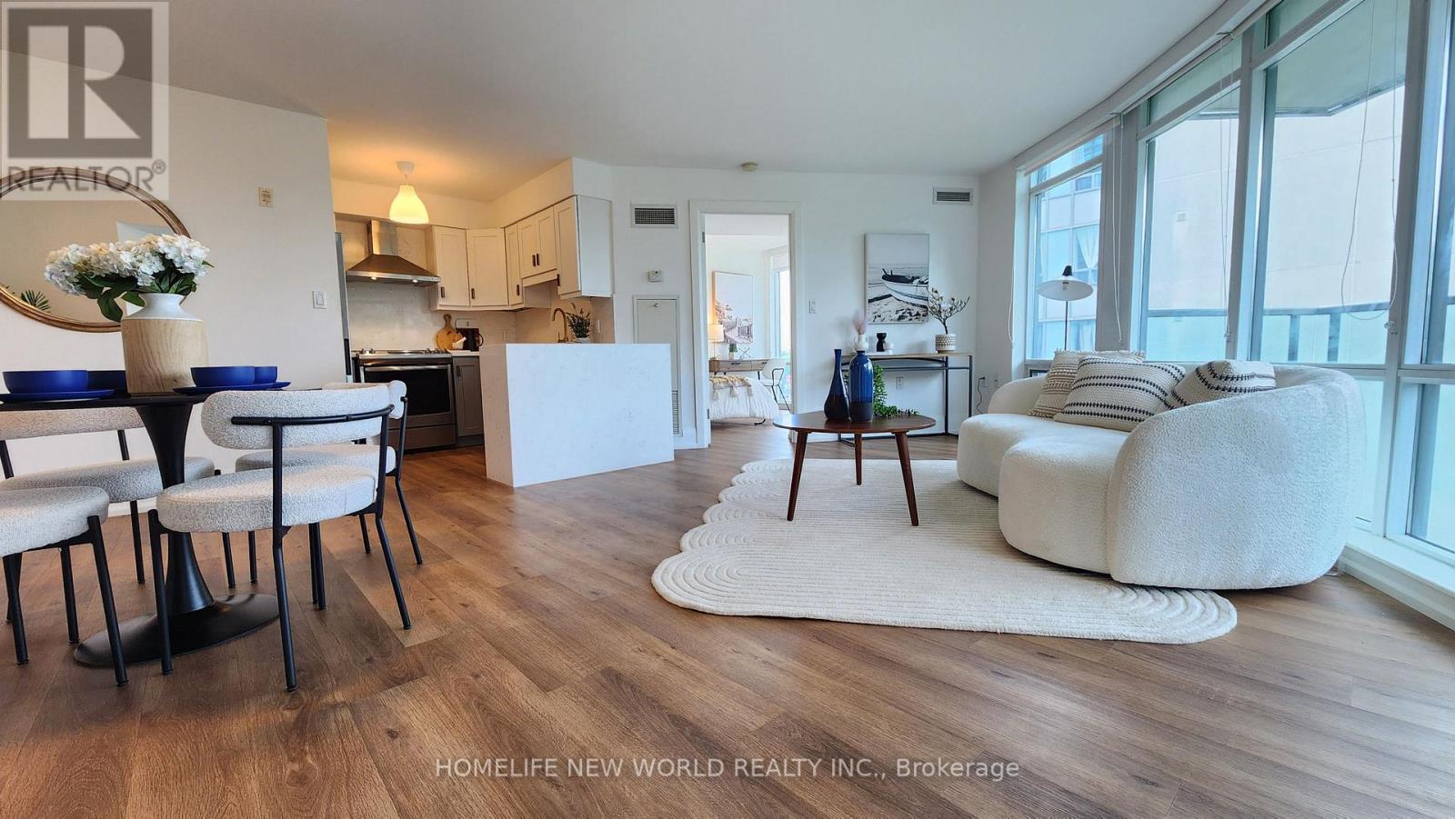 404 - 3830 Bathurst Street Property Photo 7