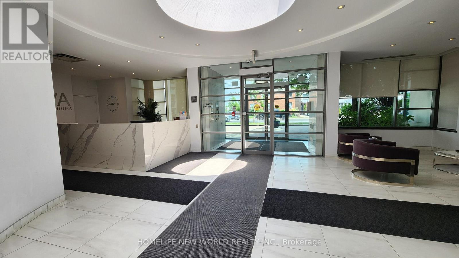 404 - 3830 Bathurst Street Property Photo 23