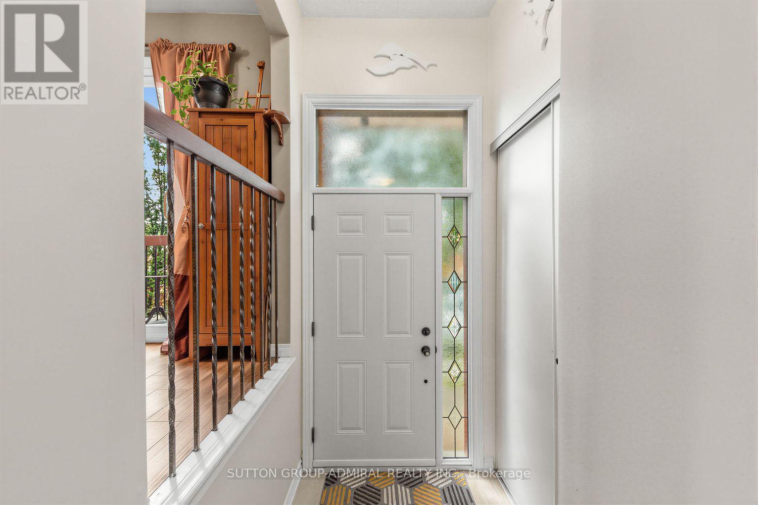 19 Carnival Court Property Photo 4