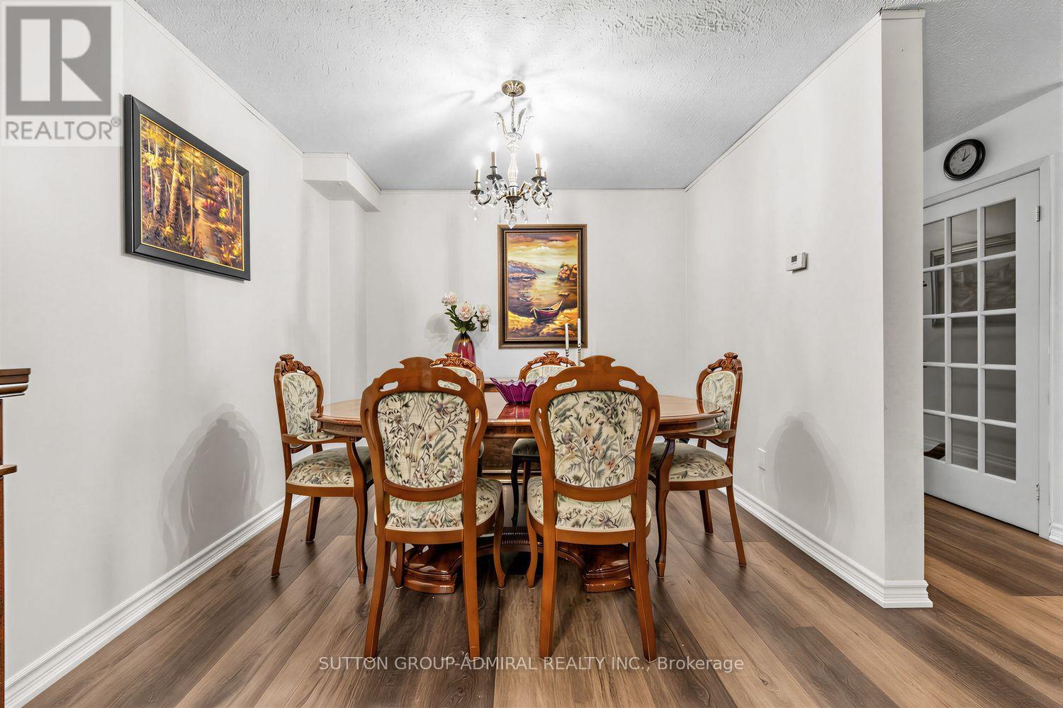 19 Carnival Court Property Photo 7