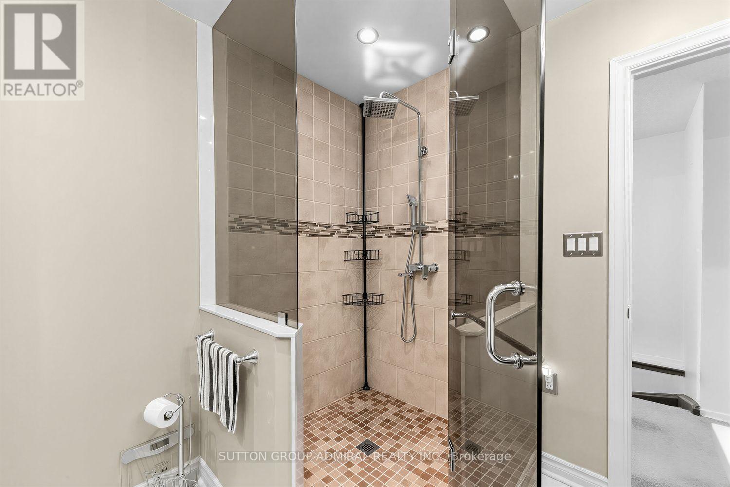 19 Carnival Court Property Photo 27