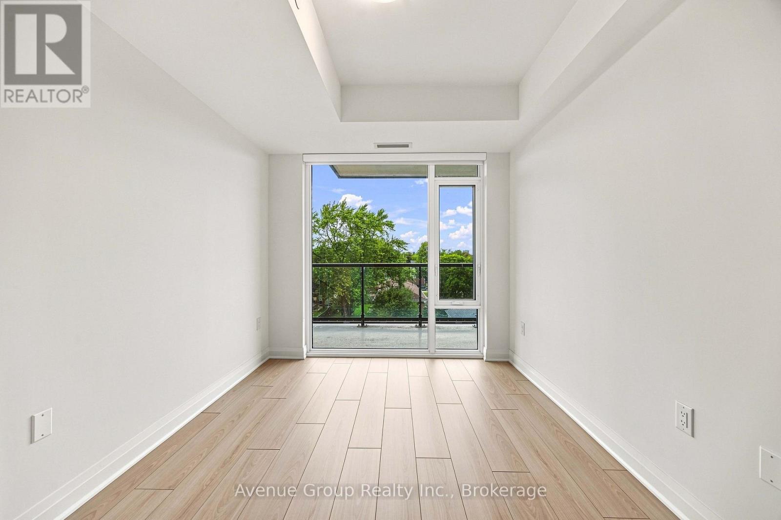 414 - 700 Sheppard Avenue W Property Photo 10