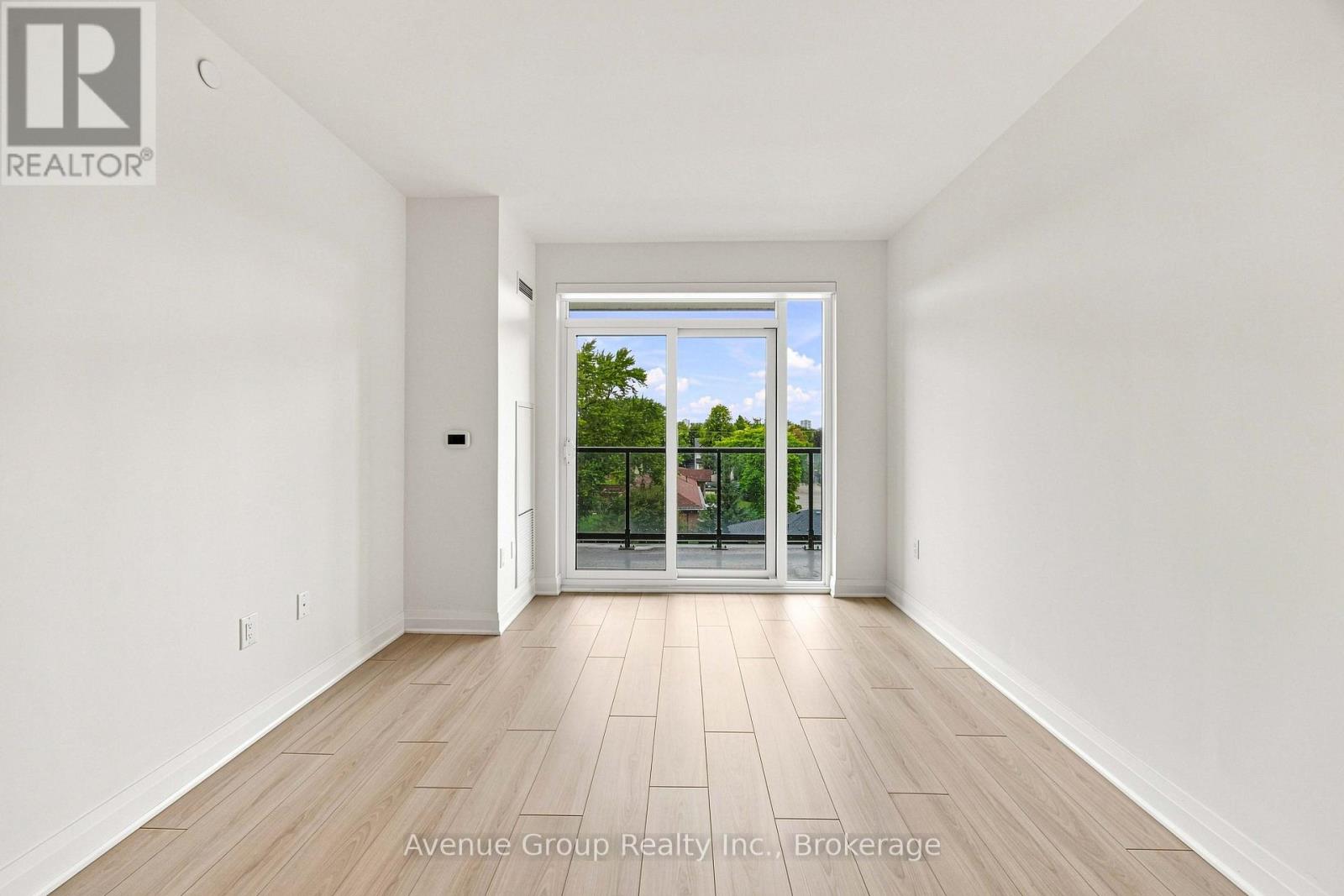 414 - 700 Sheppard Avenue W Property Photo 22