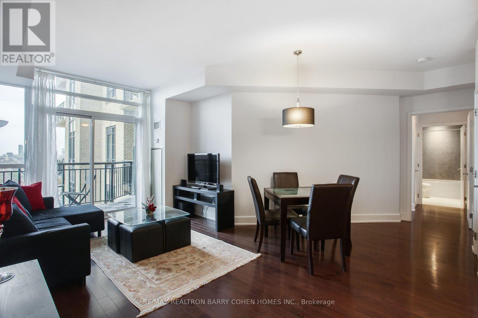 616 - 676 Sheppard Avenue E Property Photo 7