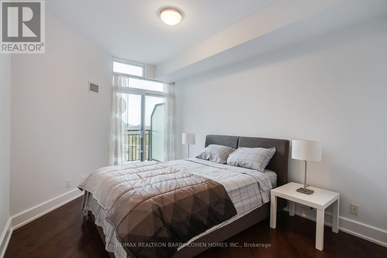 616 - 676 Sheppard Avenue E Property Photo 13