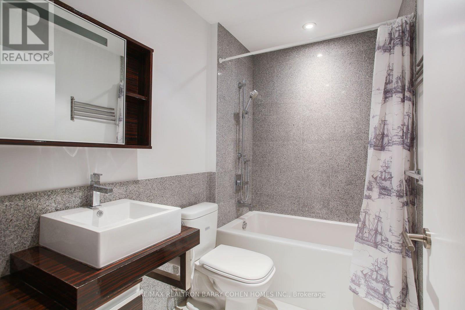 616 - 676 Sheppard Avenue E Property Photo 17