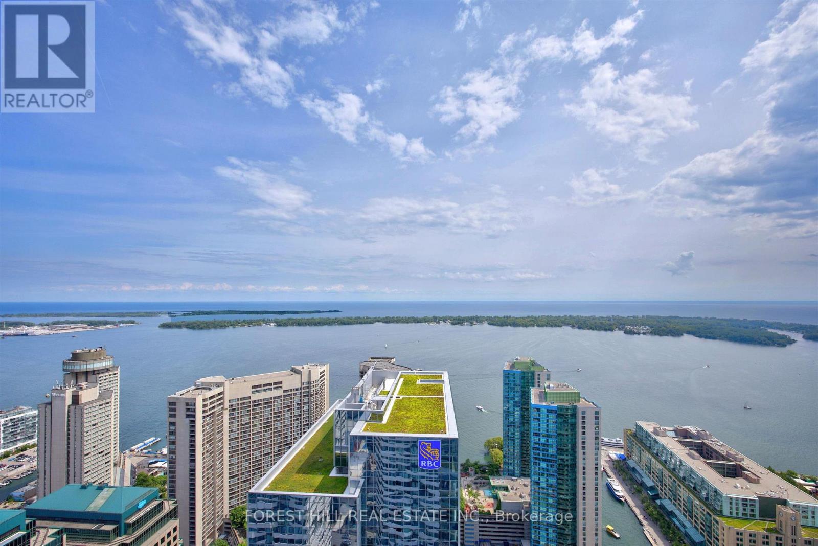 5410 - 100 Harbour Street Property Photo 1