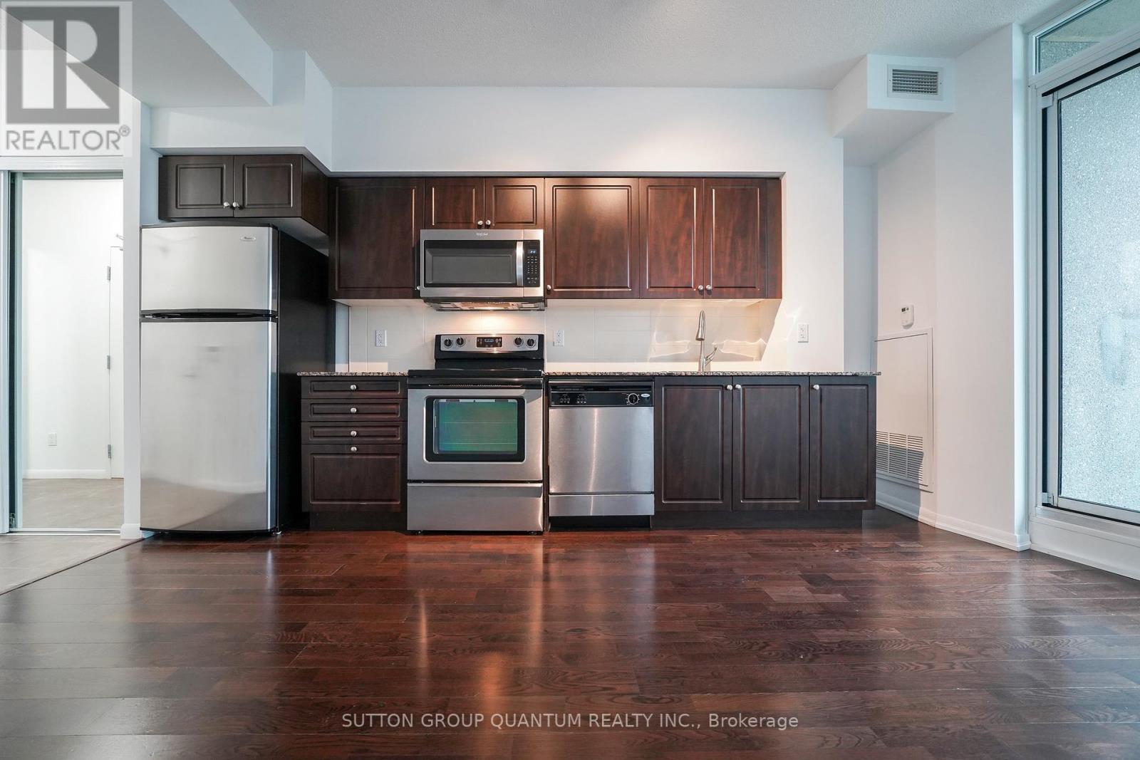 773 - 209 Fort York Boulevard Property Photo 4