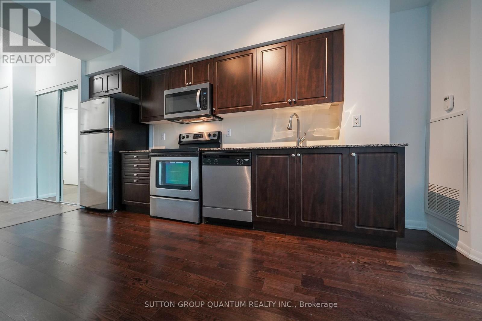 773 - 209 Fort York Boulevard Property Photo 5