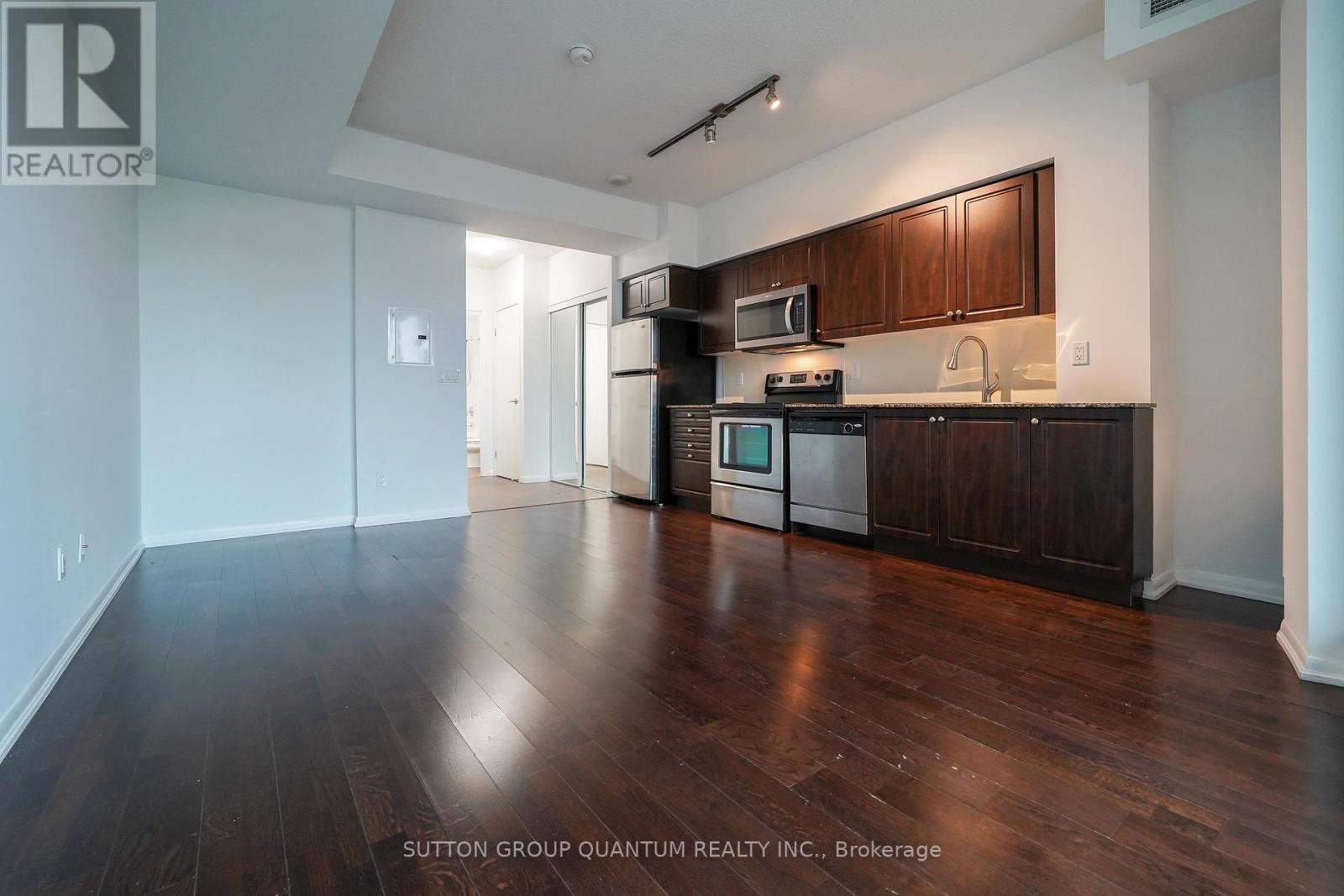 773 - 209 Fort York Boulevard Property Photo 8