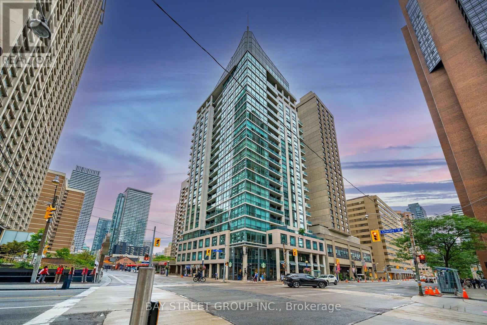 805 - 1121 Bay Street Property Photo 1