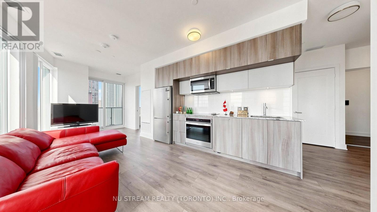 2708 - 575 Bloor Street E Property Photo 9