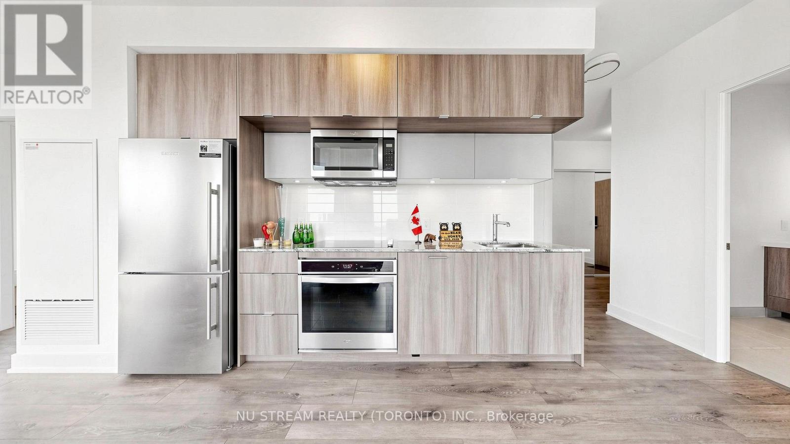 2708 - 575 Bloor Street E Property Photo 10