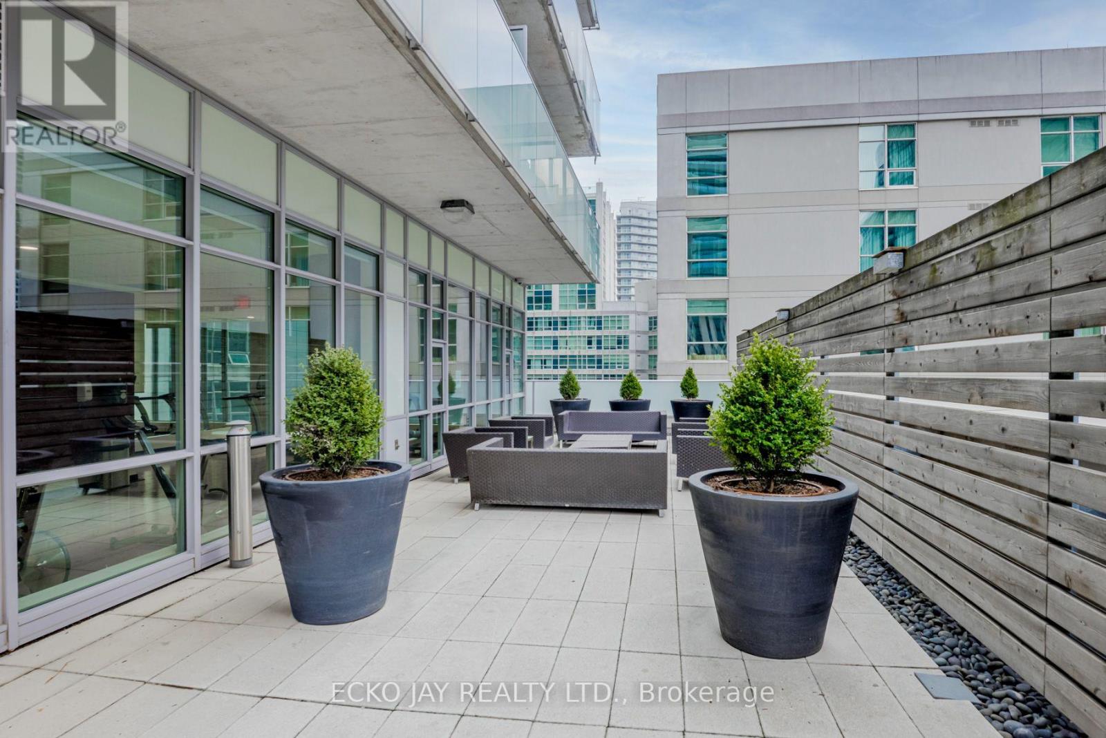 3506 - 375 King Street W Property Photo 18