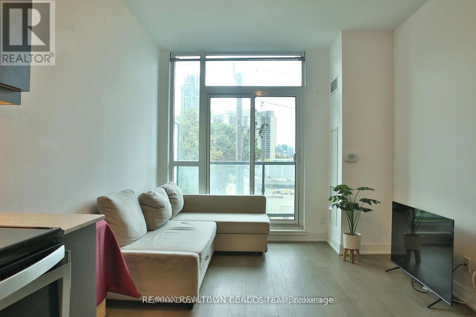 303 - 1486 Bathurst Street Property Photo 4