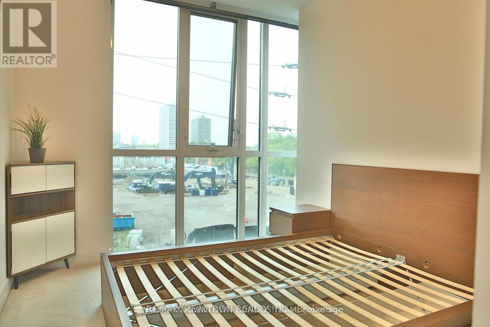 303 - 1486 Bathurst Street Property Photo 6