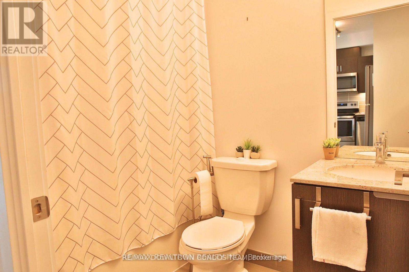 303 - 1486 Bathurst Street Property Photo 7