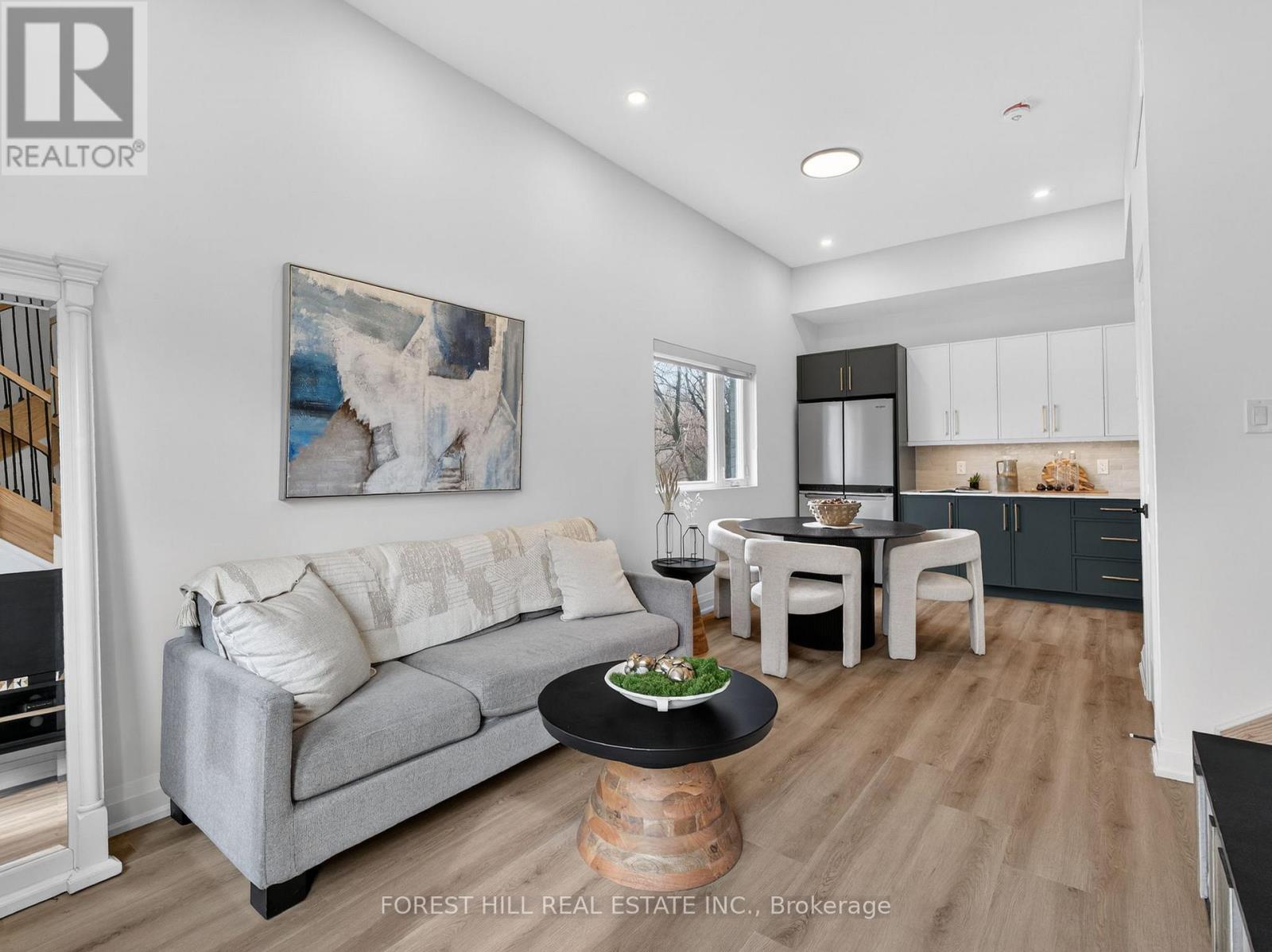 D - 5 Hopperton Drive Property Photo 4