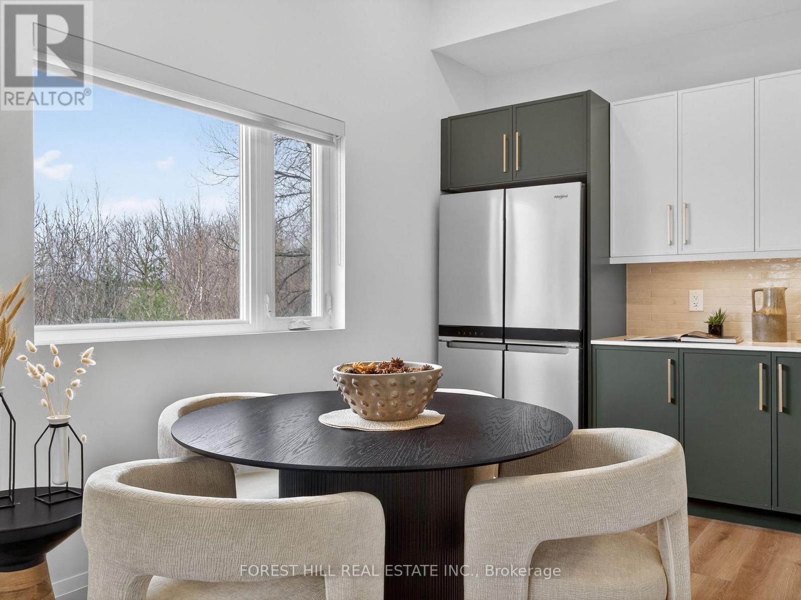 D - 5 Hopperton Drive Property Photo 8