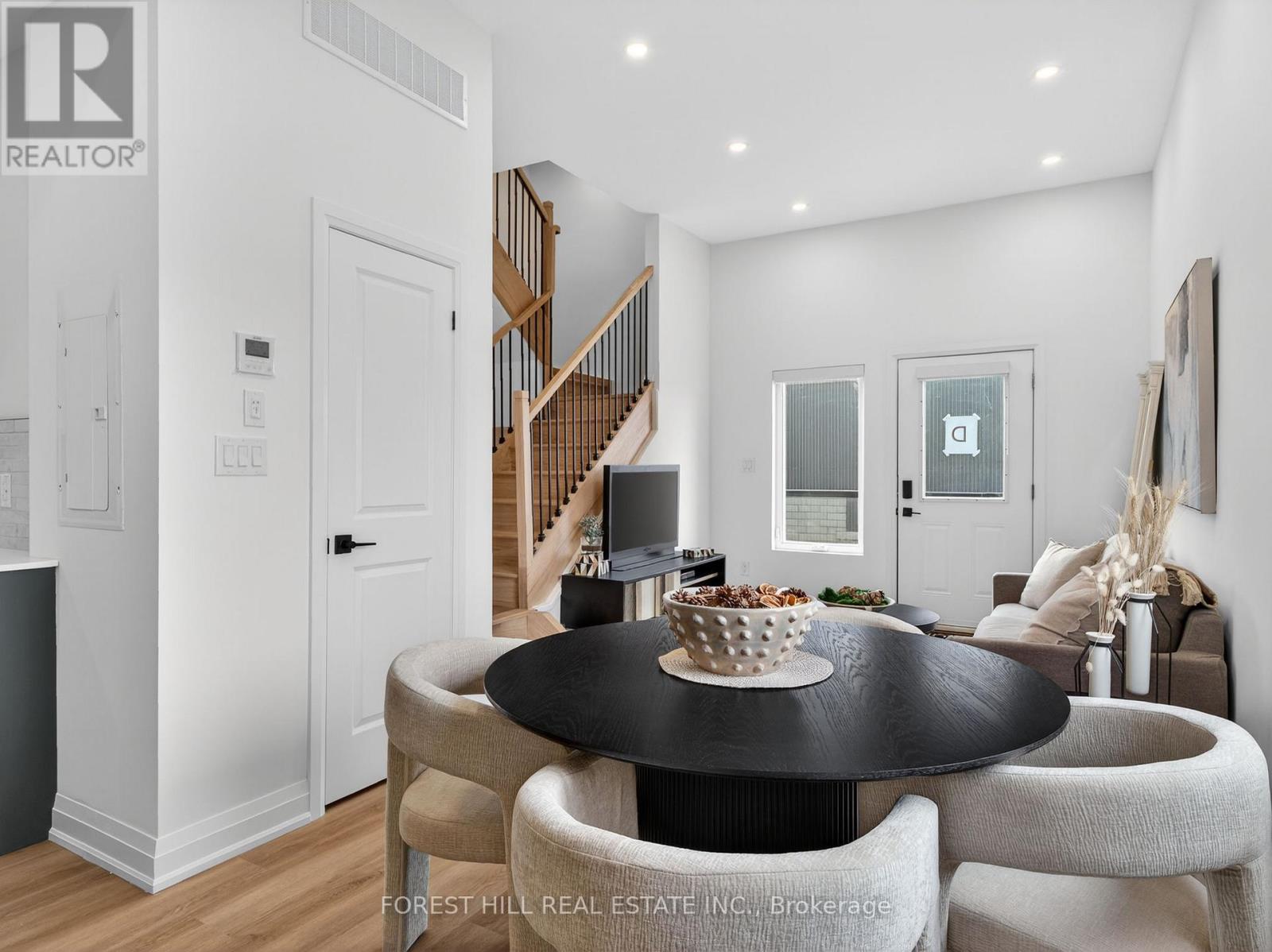 D - 5 Hopperton Drive Property Photo 12