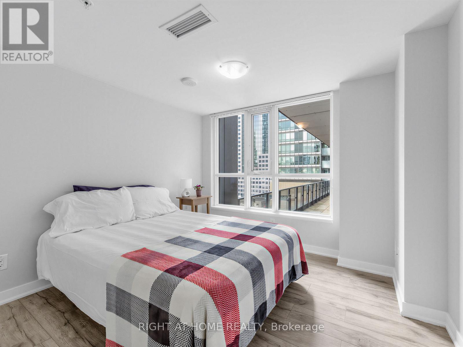1210 - 295 Adelaide Street W Property Photo 16