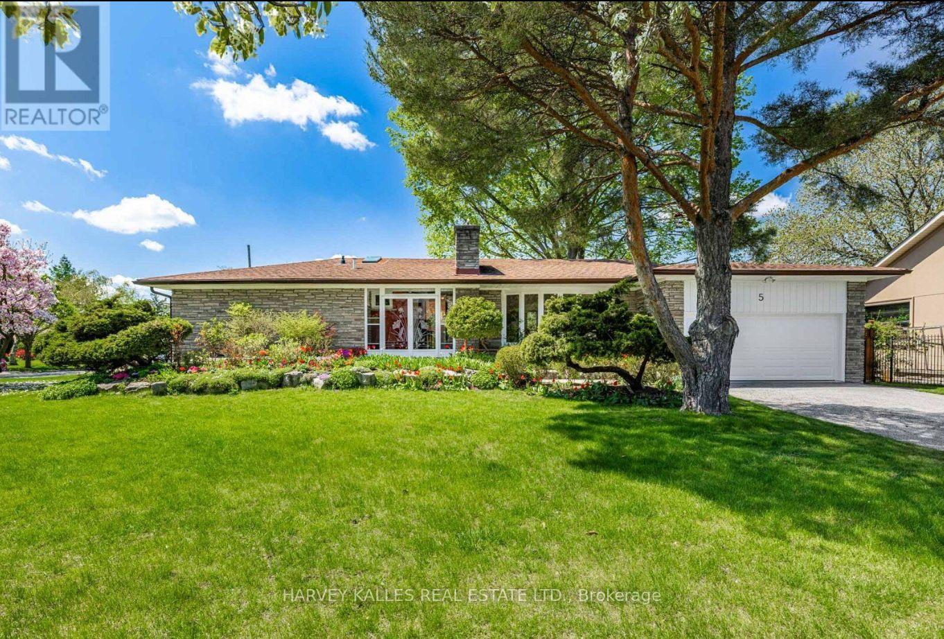5 PARMBELLE CRESCENT