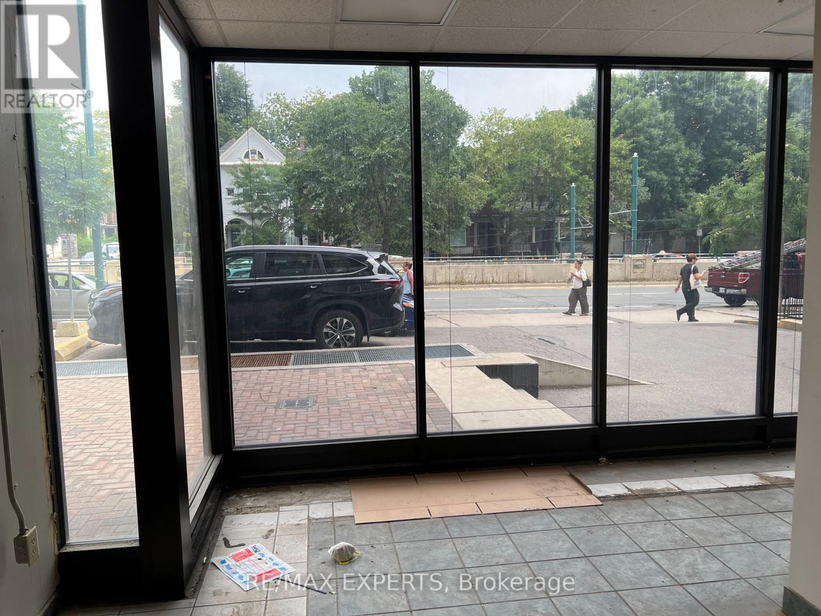 110 - 720 Spadina Avenue Property Photo 15