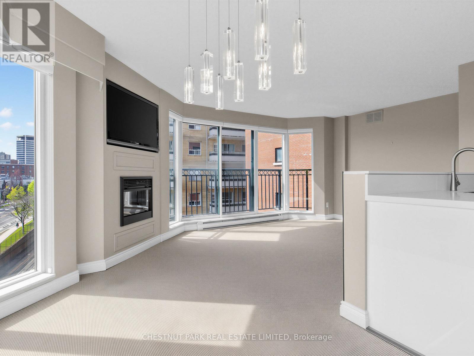 502 - 97 Lawton Boulevard Property Photo 8