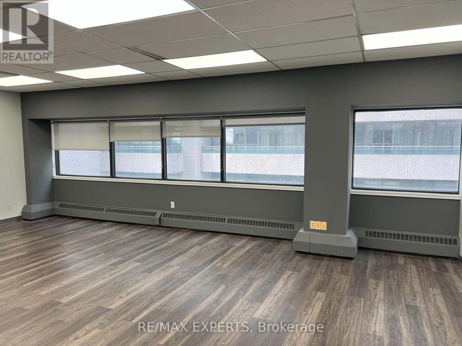 315 - 720 Spadina Avenue Property Photo 11