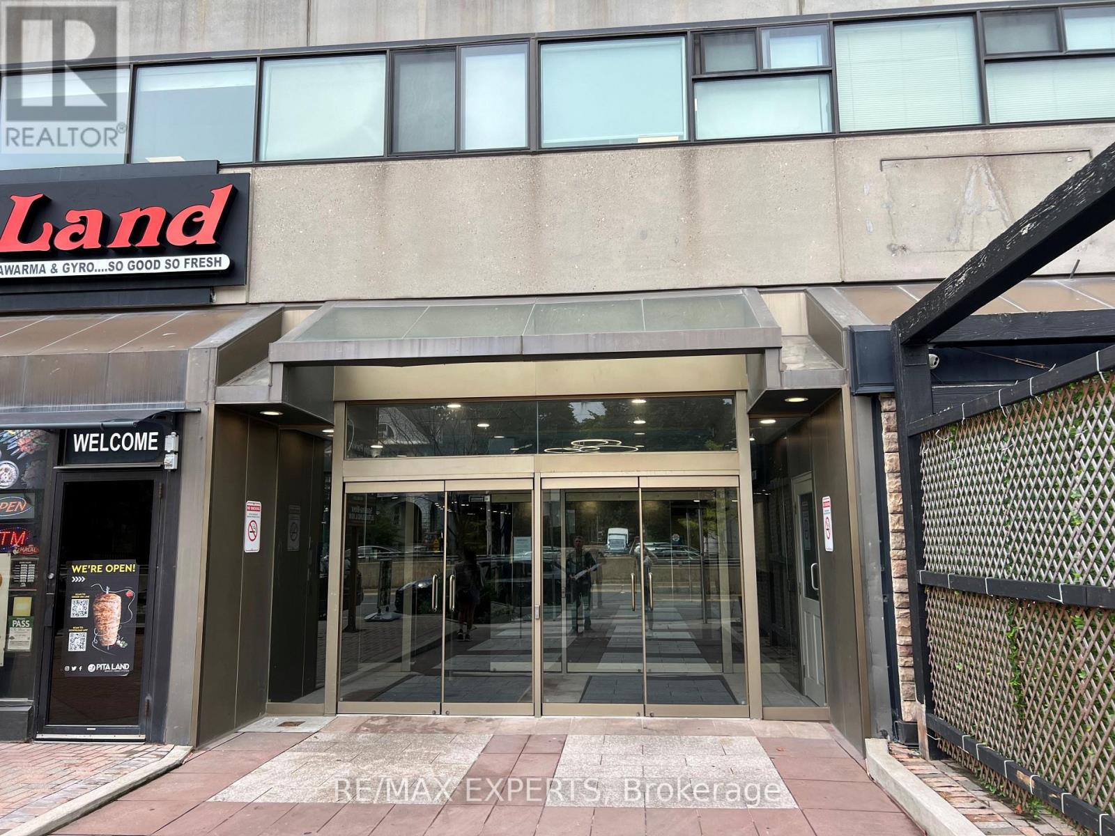 406 - 720 Spadina Avenue Property Photo 2