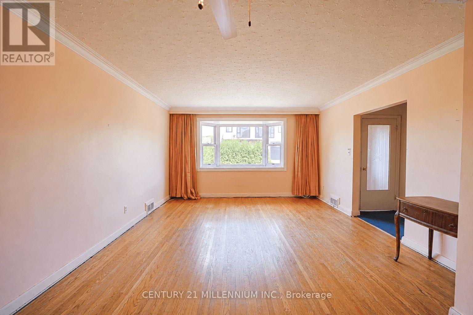 169 Ranee Avenue Property Photo 4