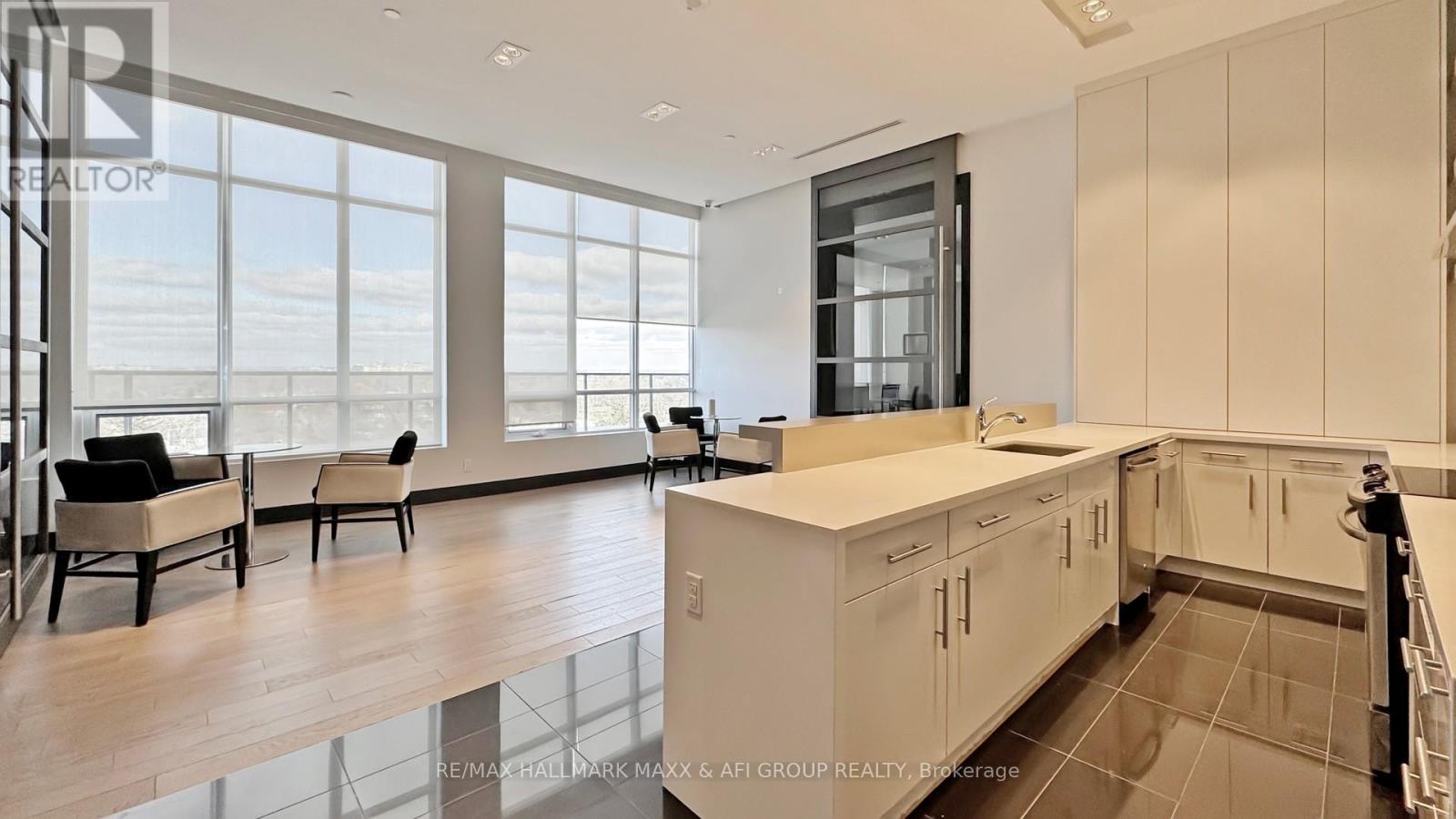 617 - 399 Spring Garden Avenue Property Photo 47