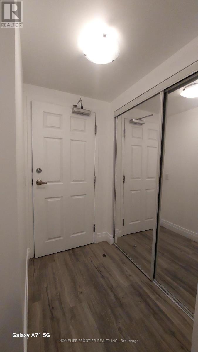 709 - 15 Maplewood Avenue Property Photo 6