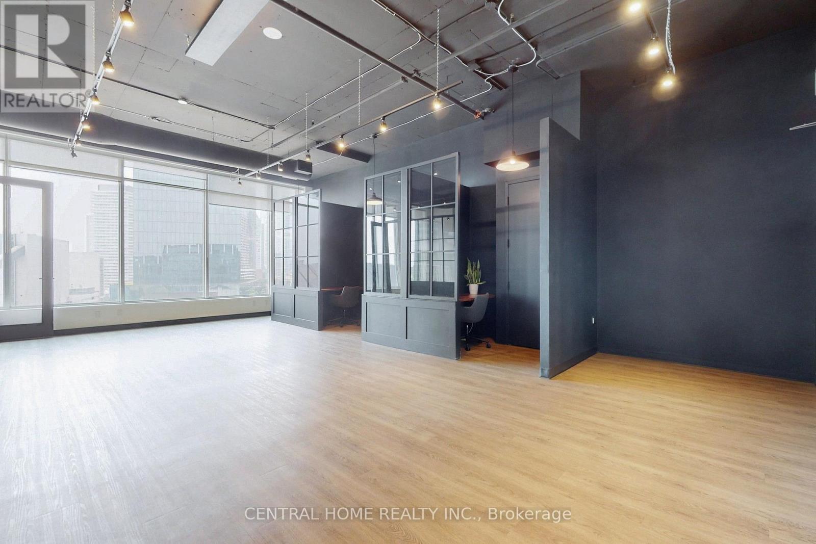 620 - 130 Queens Quay E Property Photo 10